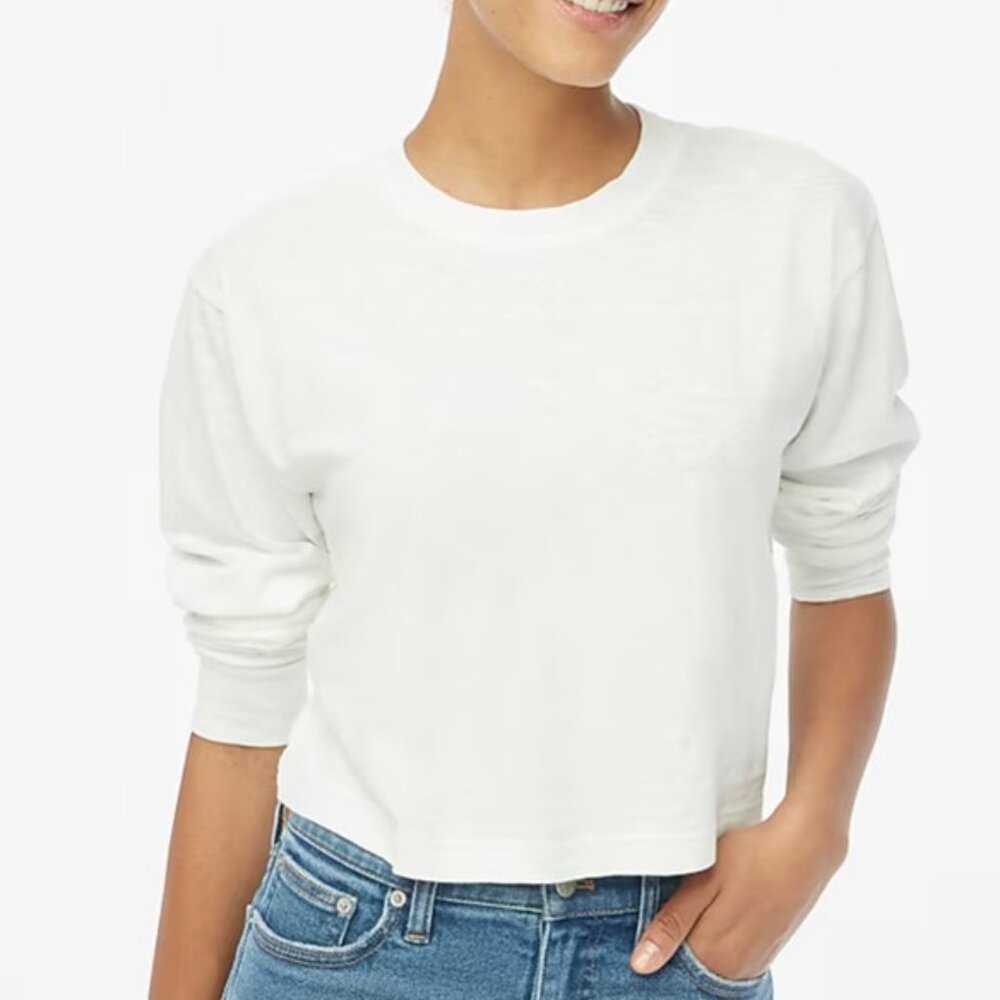 Long-sleeve cropped crewneck tee